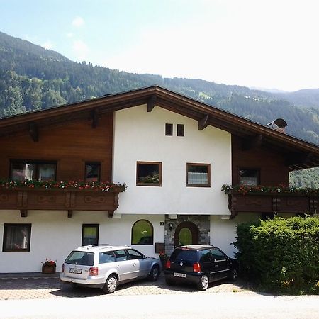 Apartment Alpin Aschau Im Zillertal Buitenkant foto